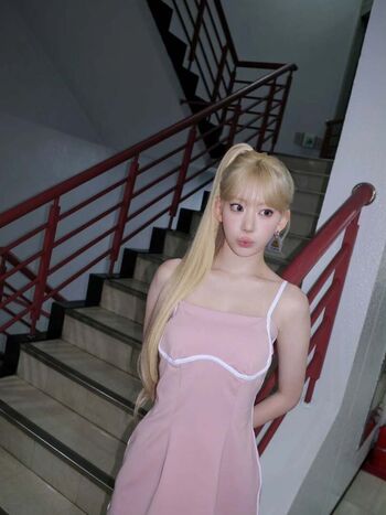 Sakura miyawaki page leaked private photo uncensored HD quality