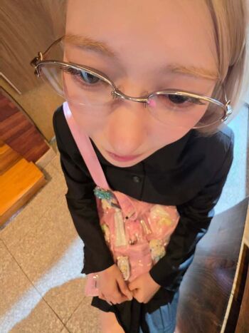 Sakura miyawaki page leaked private photo uncensored HD quality
