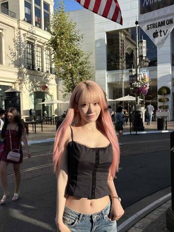 Sakura miyawaki leaked private photo uncensored HD quality