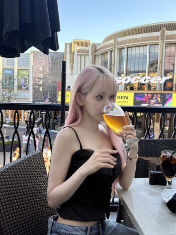Sakura miyawaki leaked private photo uncensored HD quality
