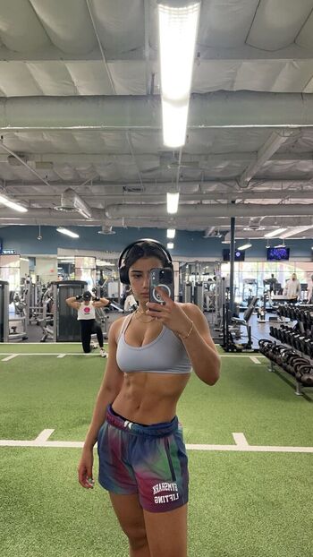 Sara saffari page leaked private photo uncensored HD quality