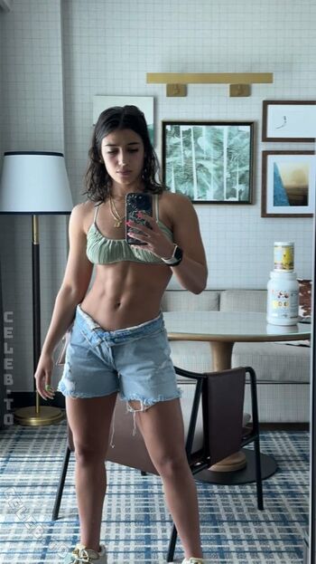 Sara saffari page leaked private photo uncensored HD quality