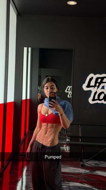Sara saffari page leaked private photo uncensored HD quality