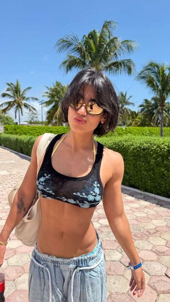Sara saffari leaked private photo uncensored HD quality