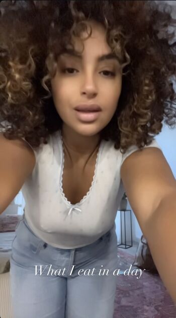 Sarahyasminaa leaked private photo uncensored HD quality