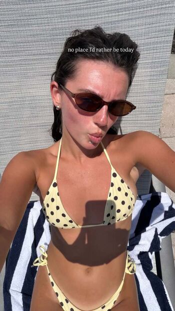 Savannah demers leaked private photo uncensored HD quality