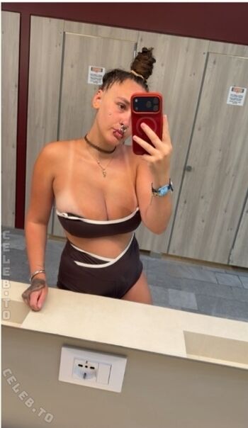 Selina marie gigerl page leaked private photo uncensored HD quality