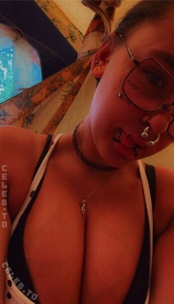 Selina marie gigerl page leaked private photo uncensored HD quality