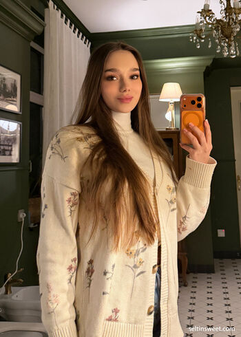 Selti  page leaked private photo uncensored HD quality