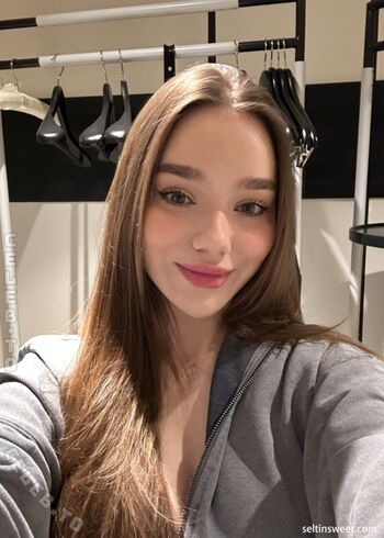 Seltinofficial page leaked private photo uncensored HD quality