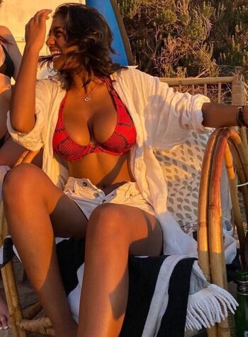 Shreyanaidoo leaked private photo uncensored HD quality