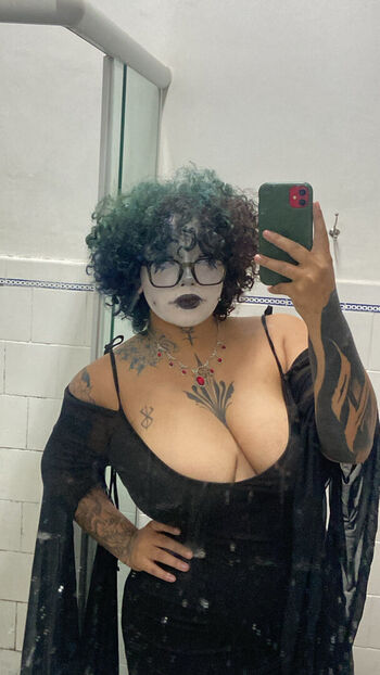 Sinderlnd leaked private photo uncensored HD quality