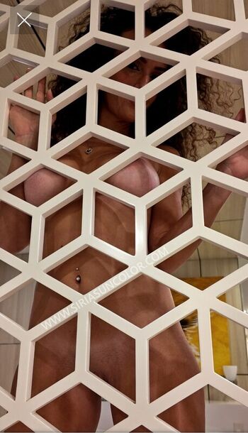 Siriasuncolor leaked private photo uncensored HD quality