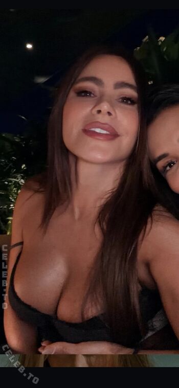 Sofia vergara  page leaked private photo uncensored HD quality