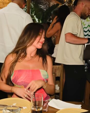 Sofia vergara  page leaked private photo uncensored HD quality