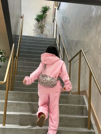 Song yuqi page leaked private photo uncensored HD quality