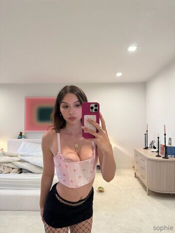 Sophie mudd leaked private photo uncensored HD quality