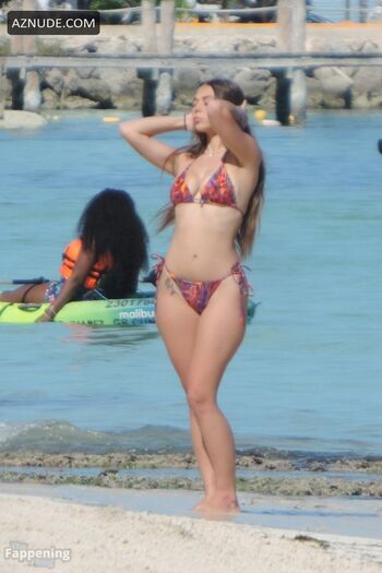 Sophie rain  page leaked private photo uncensored HD quality
