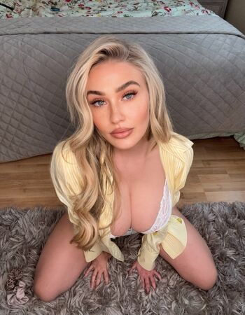 Sophie reade leaked private photo uncensored HD quality