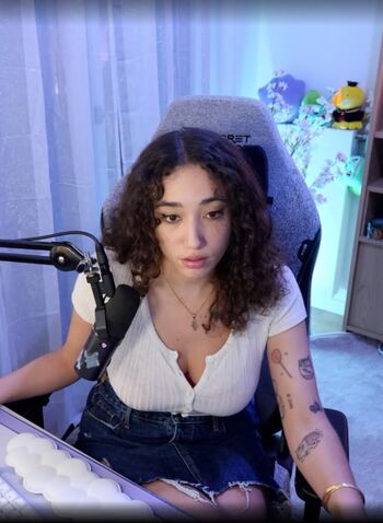 Spicy honey leaked private photo uncensored HD quality