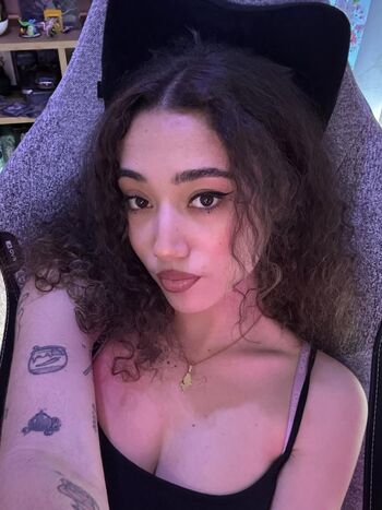 Spicy honey leaked private photo uncensored HD quality