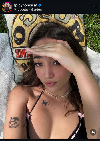 Spicy honey leaked private photo uncensored HD quality