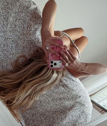 Sterre meijer  page leaked private photo uncensored HD quality