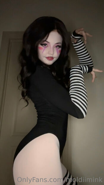 Strawbeariemilkk  page leaked private photo uncensored HD quality