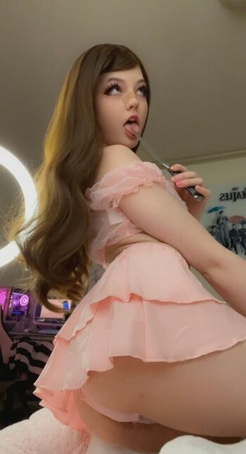 Strawbeariemilkk leaked private photo uncensored HD quality