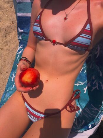 Strawbz page leaked private photo uncensored HD quality