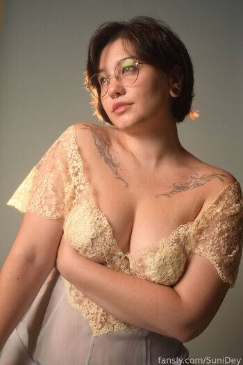 Sunidey  page leaked private photo uncensored HD quality