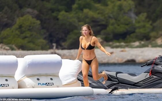 Sydney sweeney  page leaked private photo uncensored HD quality
