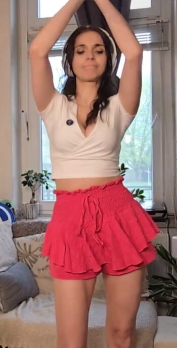 Tania derveaux page leaked private photo uncensored HD quality