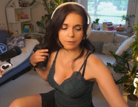 Tania derveaux leaked private photo uncensored HD quality