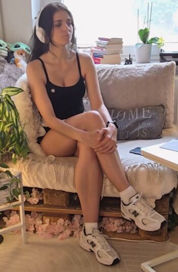 Tania derveaux leaked private photo uncensored HD quality