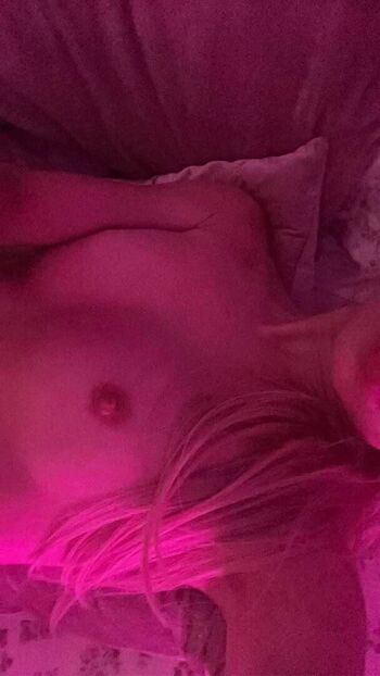 Taylor hudson  page leaked private photo uncensored HD quality