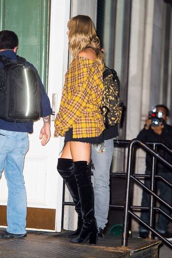 Taylor swift  page leaked private photo uncensored HD quality