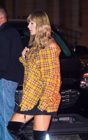 Taylor swift  page leaked private photo uncensored HD quality
