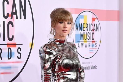 Taylor swift  page leaked private photo uncensored HD quality