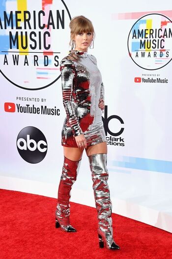 Taylor swift  page leaked private photo uncensored HD quality