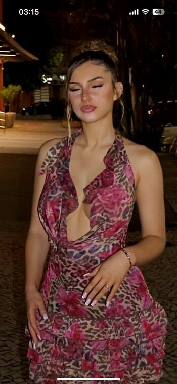 Toomuchlucile page leaked private photo uncensored HD quality