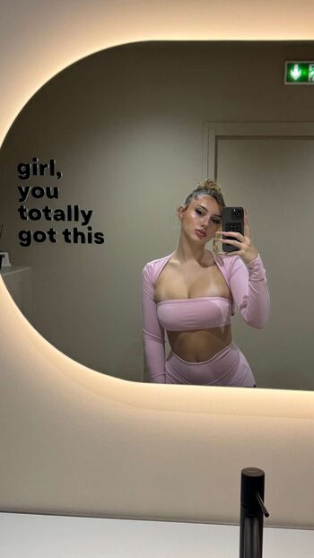 Toomuchlucile page leaked private photo uncensored HD quality