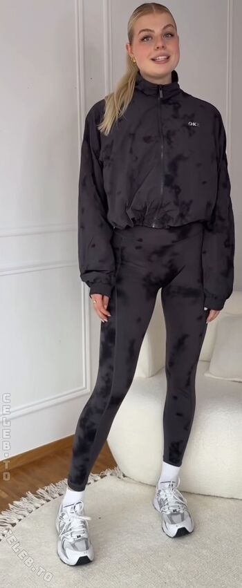 Vallixpauline page leaked private photo uncensored HD quality