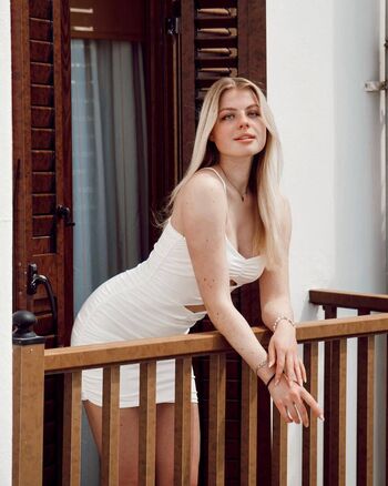 Vallixpauline leaked private photo uncensored HD quality