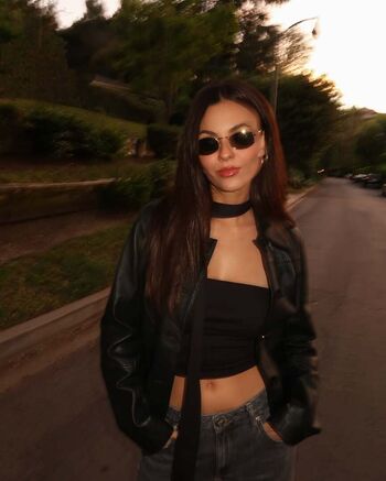 Victoria justice  page leaked private photo uncensored HD quality