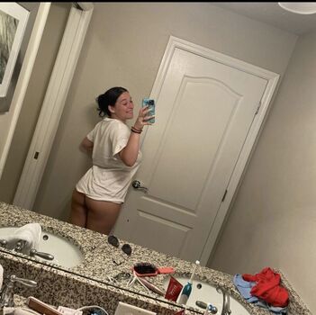 Victoriapetersen leaked private photo uncensored HD quality