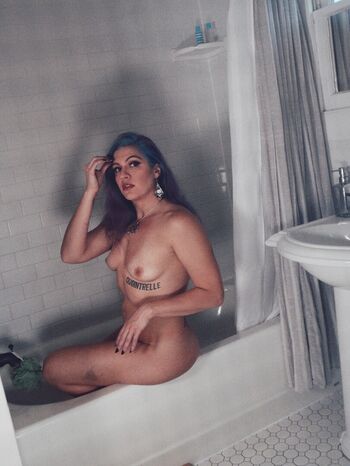 Vintage page leaked private photo uncensored HD quality