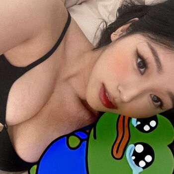 Vyvan le  page leaked private photo uncensored HD quality