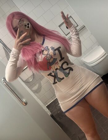 Waifuafterhours leaked private photo uncensored HD quality
