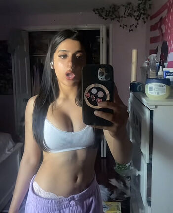 Wajeeha khan page leaked private photo uncensored HD quality